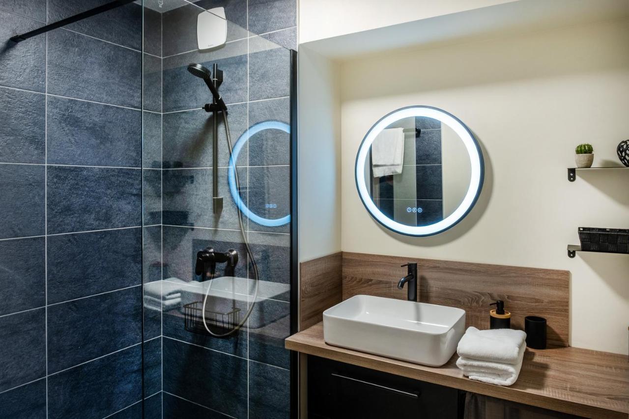 Appart. T 1 Bis, Centre Ville, Entierement Renove Lourdes Dış mekan fotoğraf